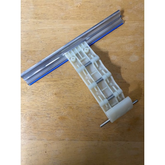 Aluprof 55 / 77mm Lath Roller Door Locking Strap 4 segment