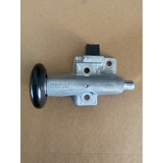 Garador Double Door Top Roller and Bracket Assembly