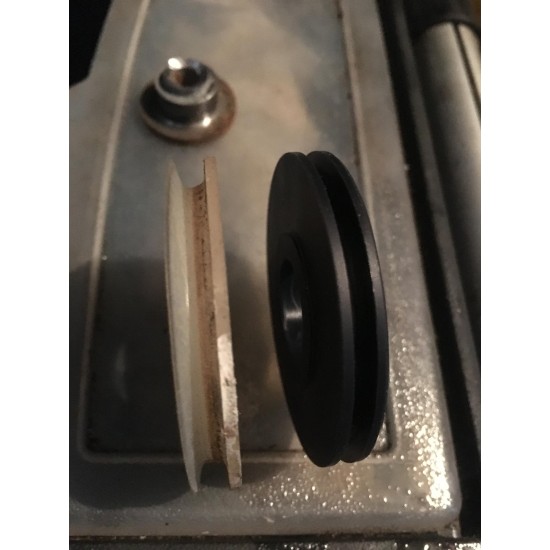 Cardale Mk2 & Mk3 Spring Drum Top Bracket Roller