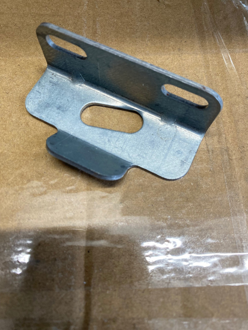 Cardale Genuine Top Spring Latch Lock Keep SLIDEAWAY & RETRACTABLE Doors Cardale Genuine Top Spring Latch Lock Keep SLIDEAWAY & RETRACTABLE Doors