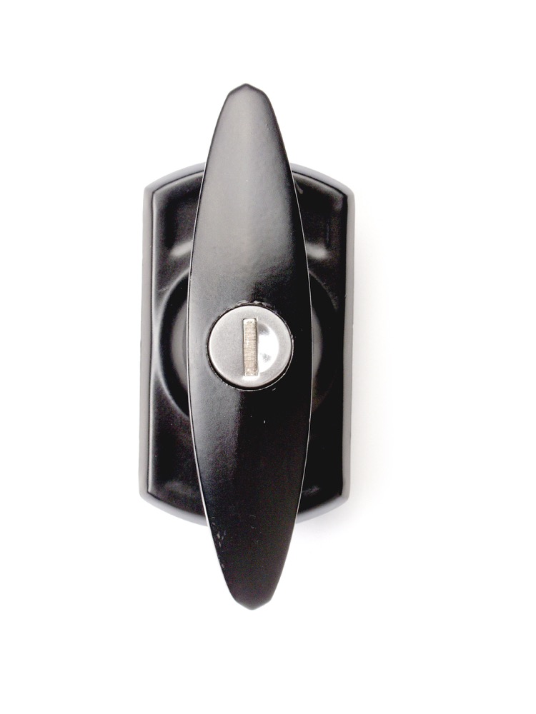 Wickes / B&Q T-handle Garage Door Lock 75mm Shaft Wickes / B&Q T-handle Garage Door Lock 75mm Shaft