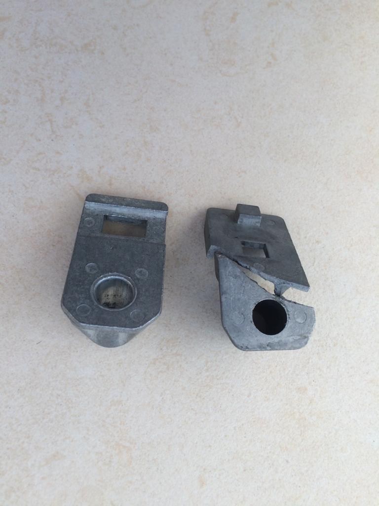 Novoferm Roller Bracket Holder - Folding Sectional Doors 30102 000 Novoferm Roller Bracket Holder - Folding Sectional Doors 30102 000