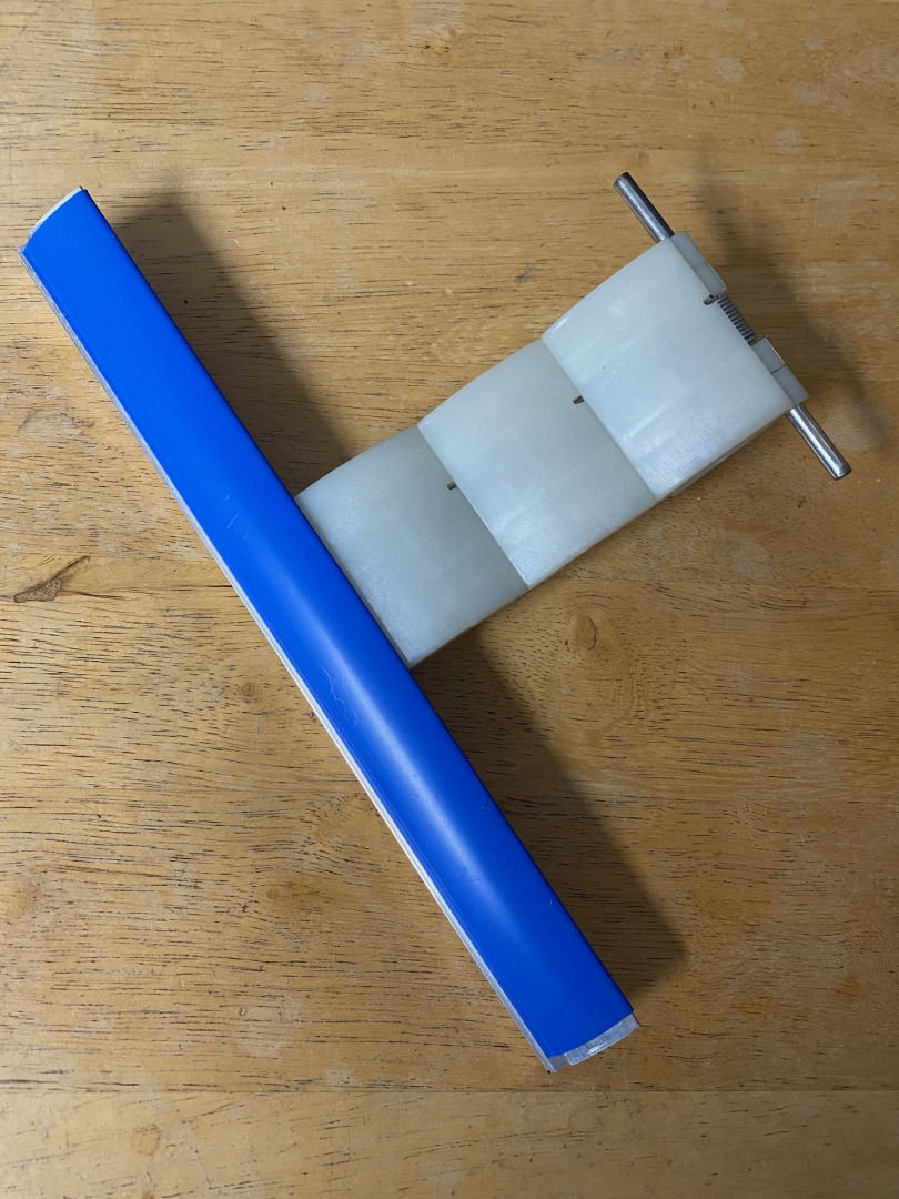 Aluprof 55 / 77mm Lath Roller Door Locking Strap 3 segment Aluprof 55 / 77mm Lath Roller Door Locking Strap 3 segment