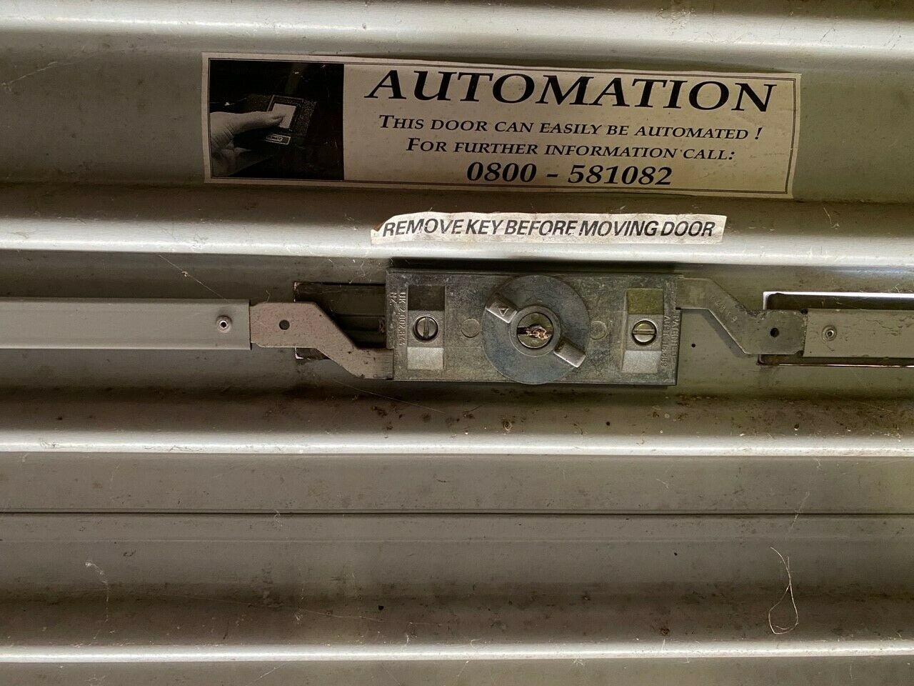 STEEL LINE Garage Roller Shutter Door Lock - Old Version STEEL LINE Garage Roller Shutter Door Lock - Old Version