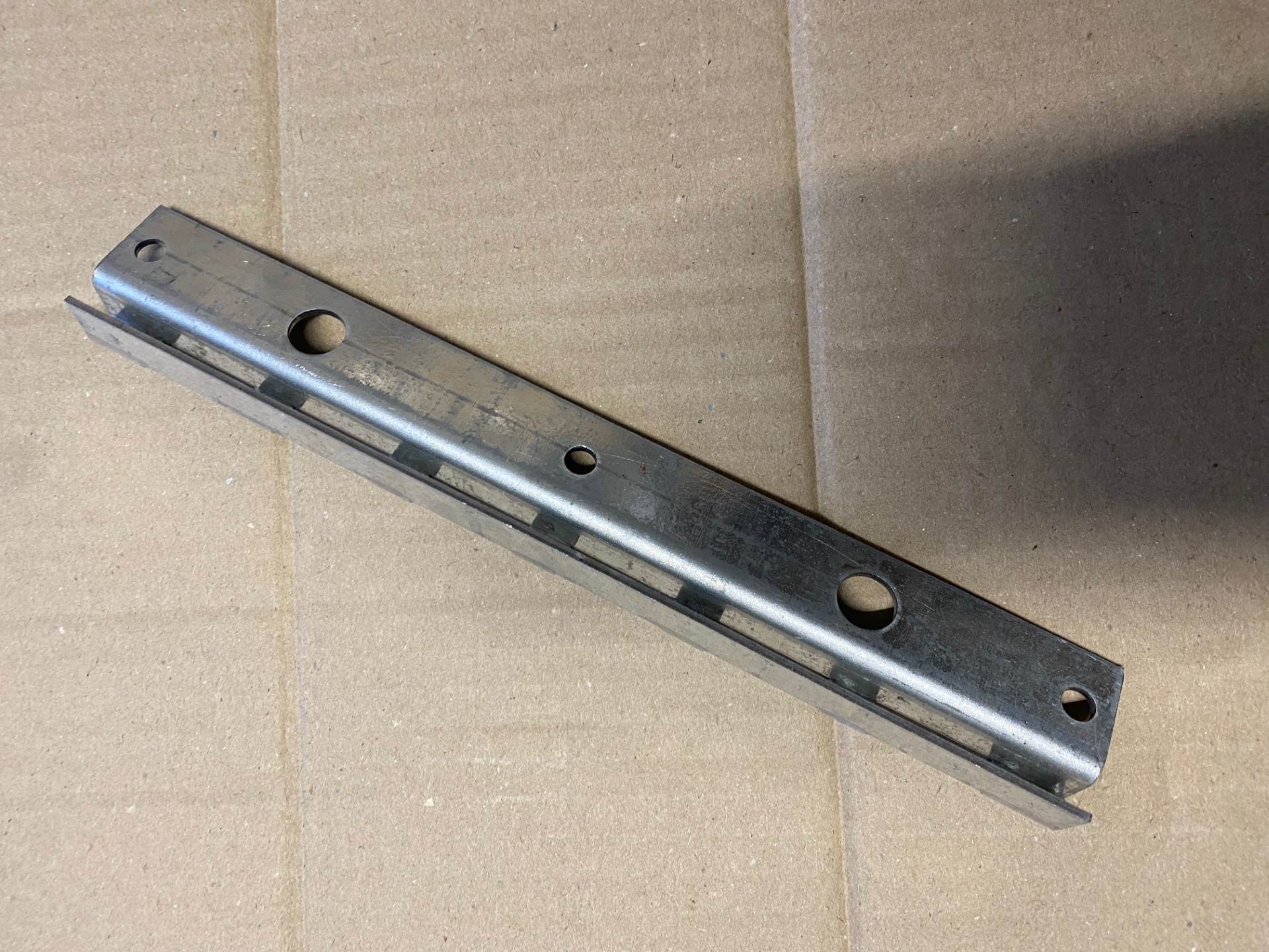 Cardale Maximiser Spring Adjuster Rack Bracket